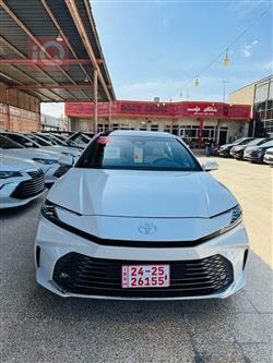 تۆیۆتا کامری